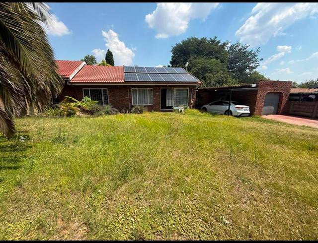 3 BEDROOM HOUSE FOR SALE IN THE REEDS